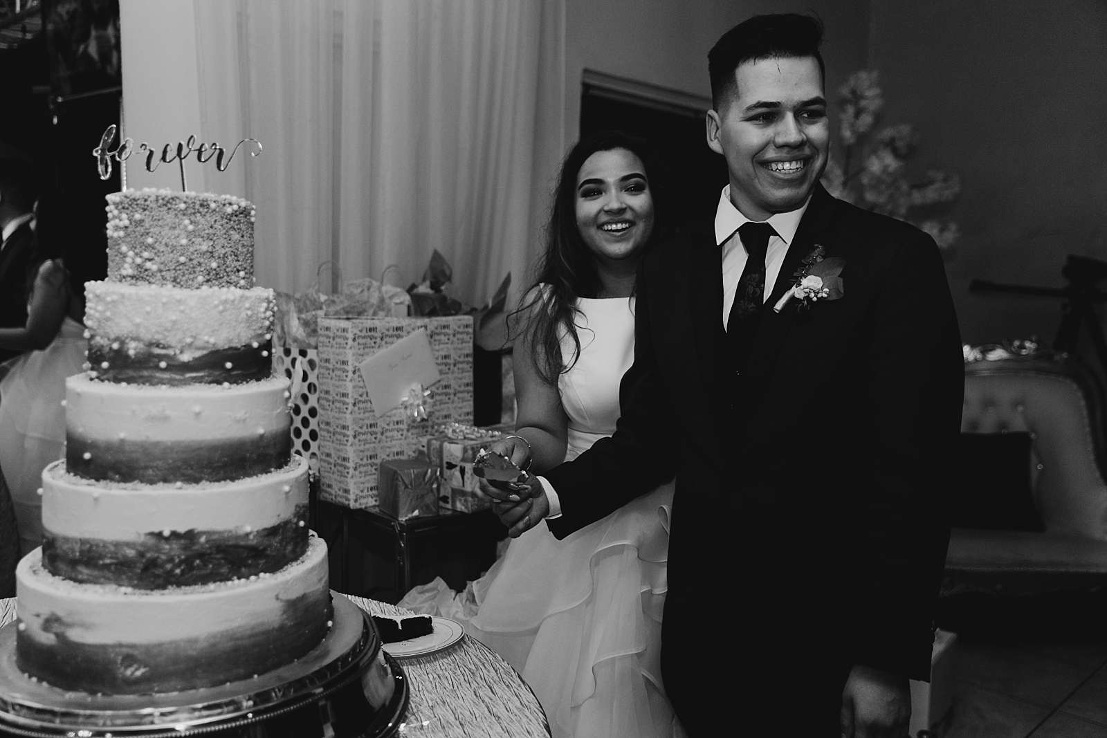 Cake cutting Salon Mexico Wedding Photos Tucson Arizona Photographer