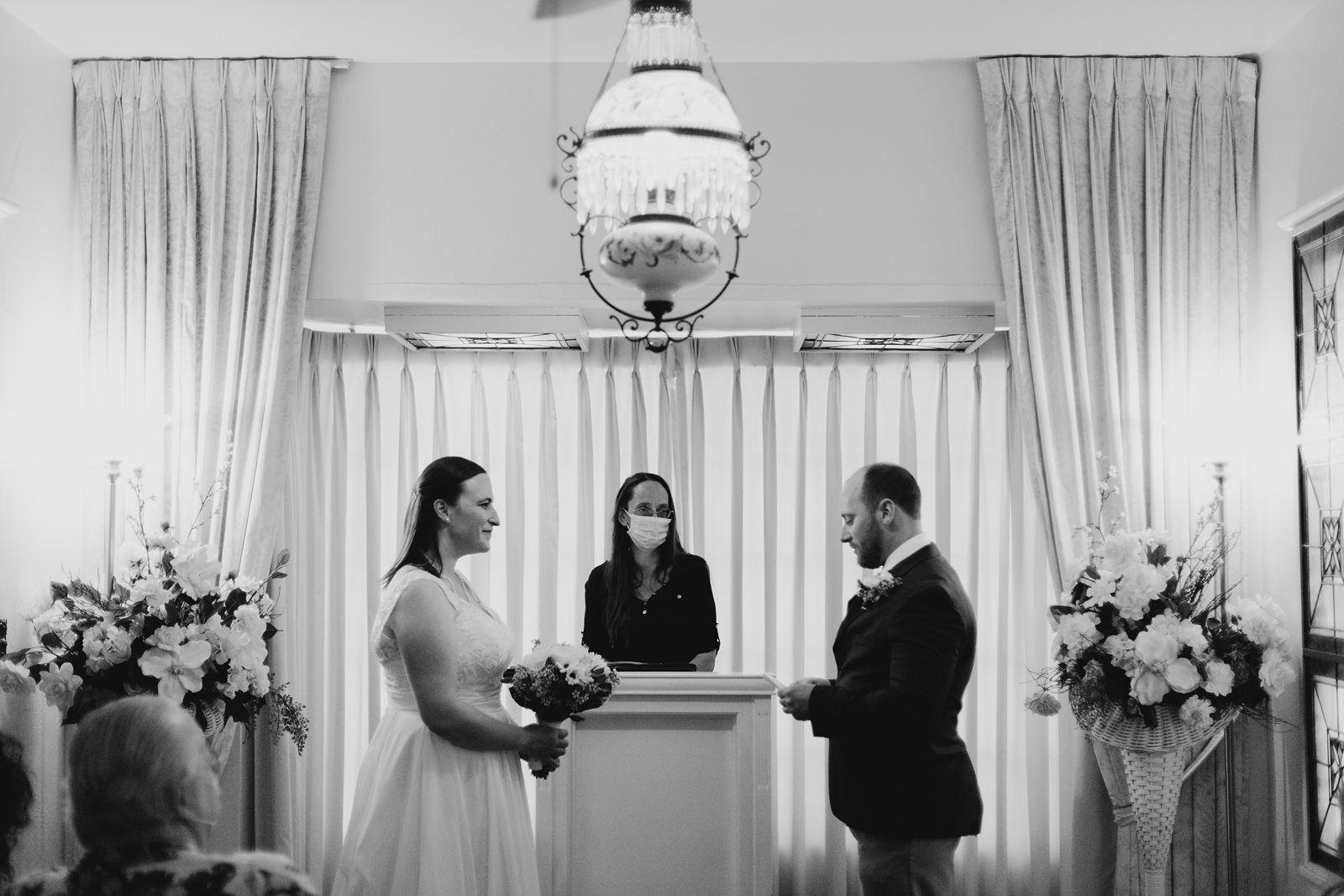 black and white Arizona Yuma elopement photos of ceremony at Lutes Gretna Green wedding chapel